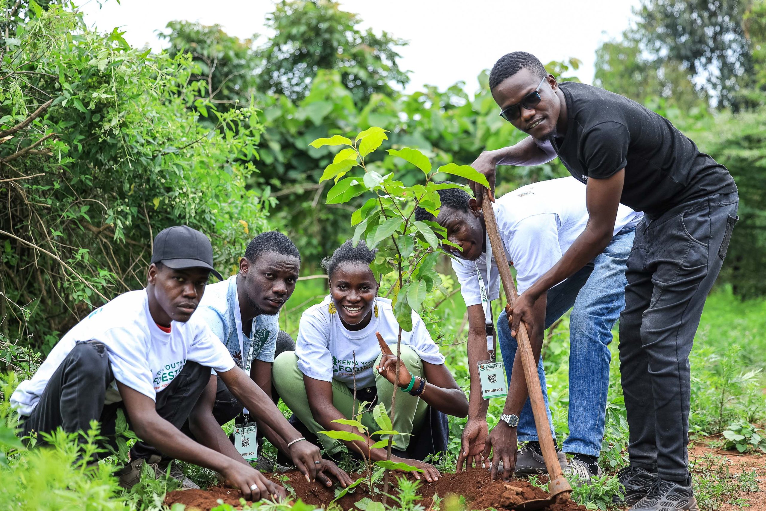 Kenyayouthinforesty_TonyWild Foundation-36a