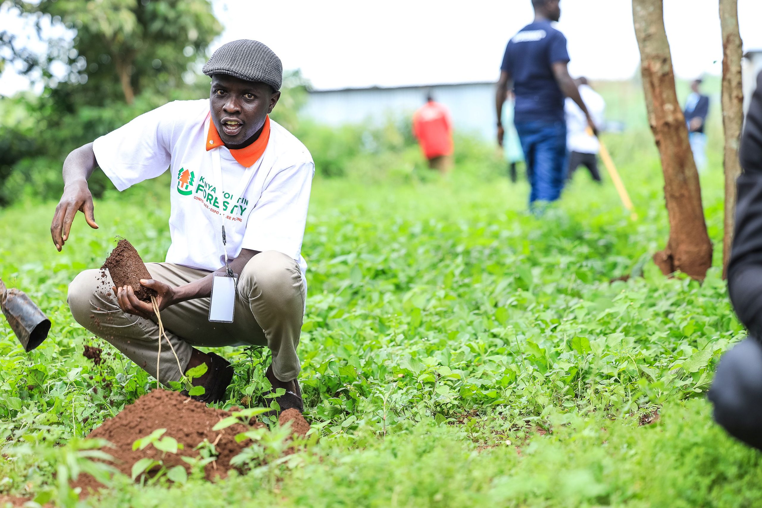 Kenyayouthinforesty_TonyWild Foundation-52a